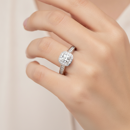 Linda Diamond Halo Ring - Fourteen